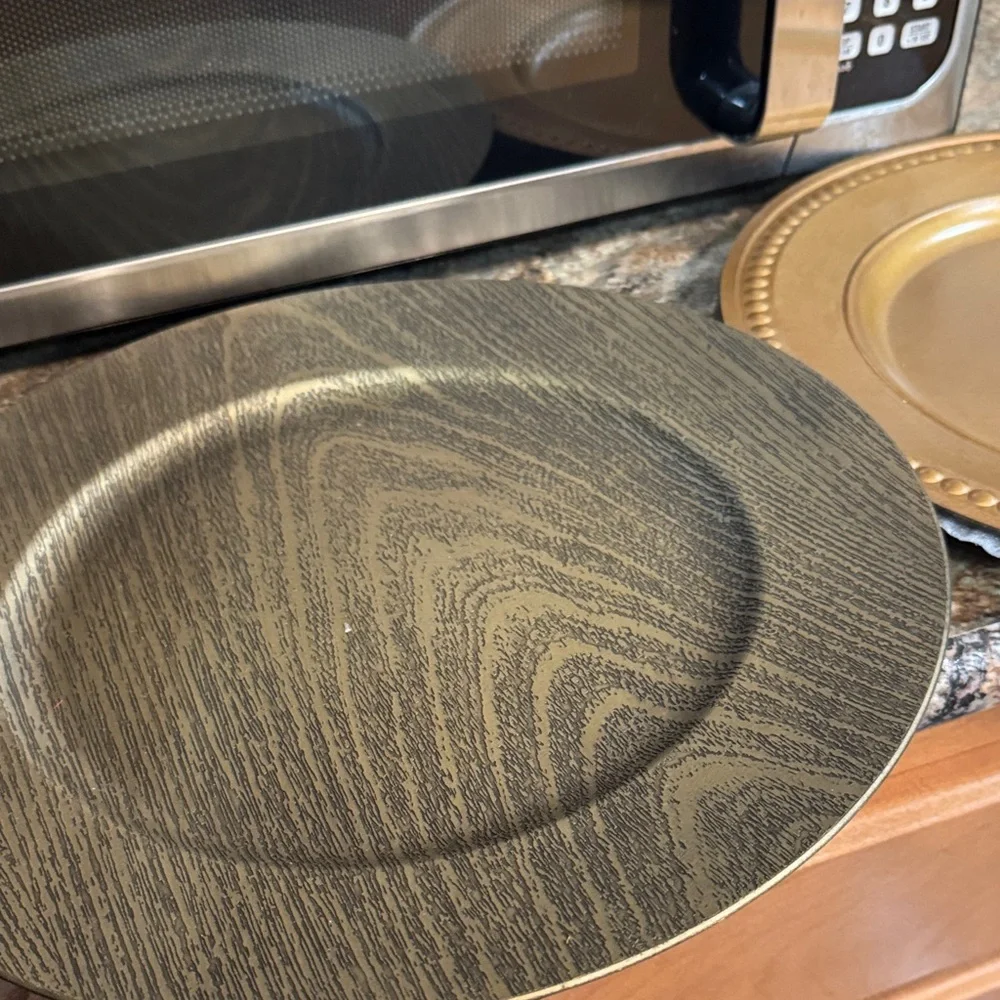 Lot of 18 charger plates - Picture 8 of 8